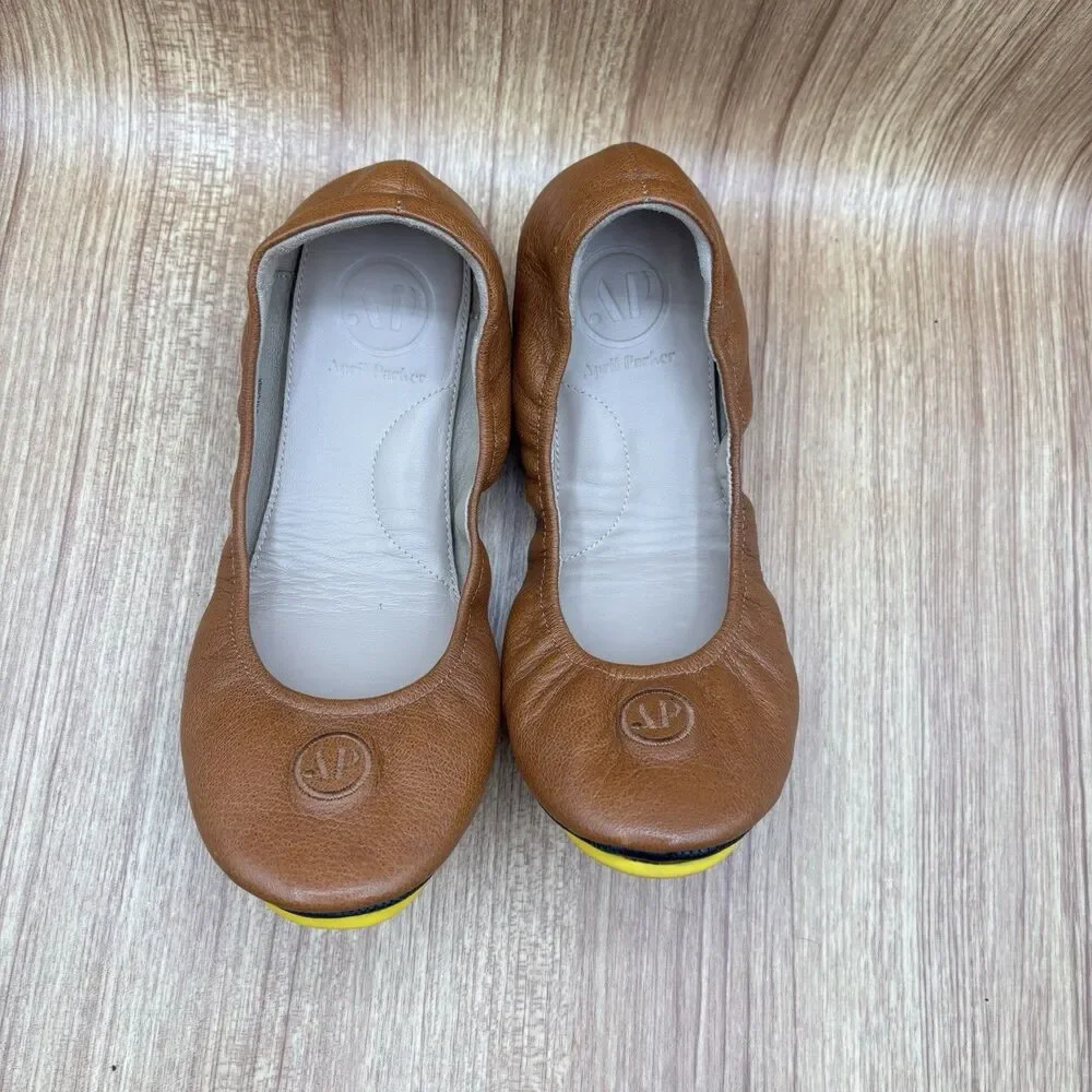 April Parker-Perfect Flat Ballet‎ Shoes 7M Tan Leather Foldable Sole
